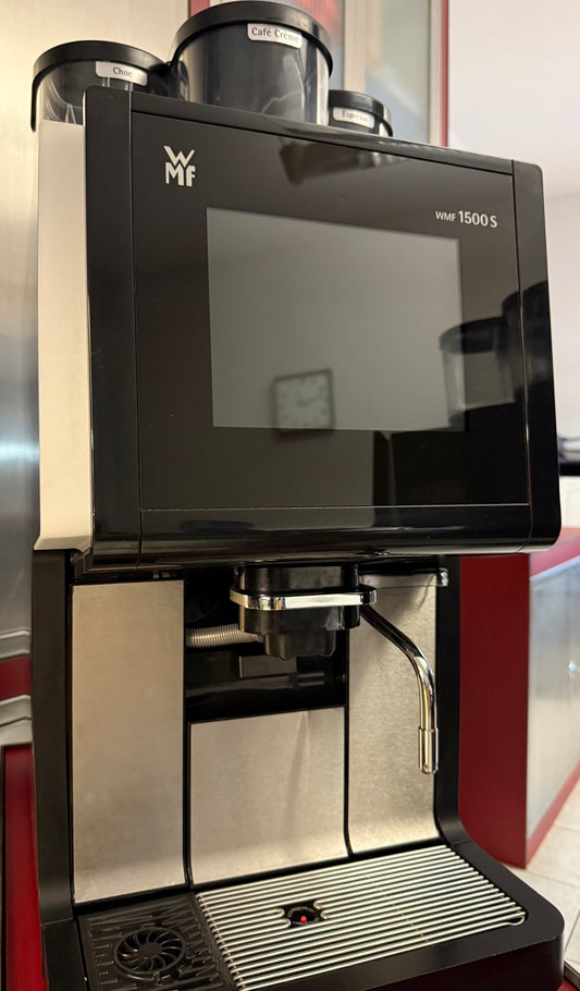 WMF 1500S - DYNAMIC, CHOC, Gastronomie Kaffee-Vollautomat - Service NEU