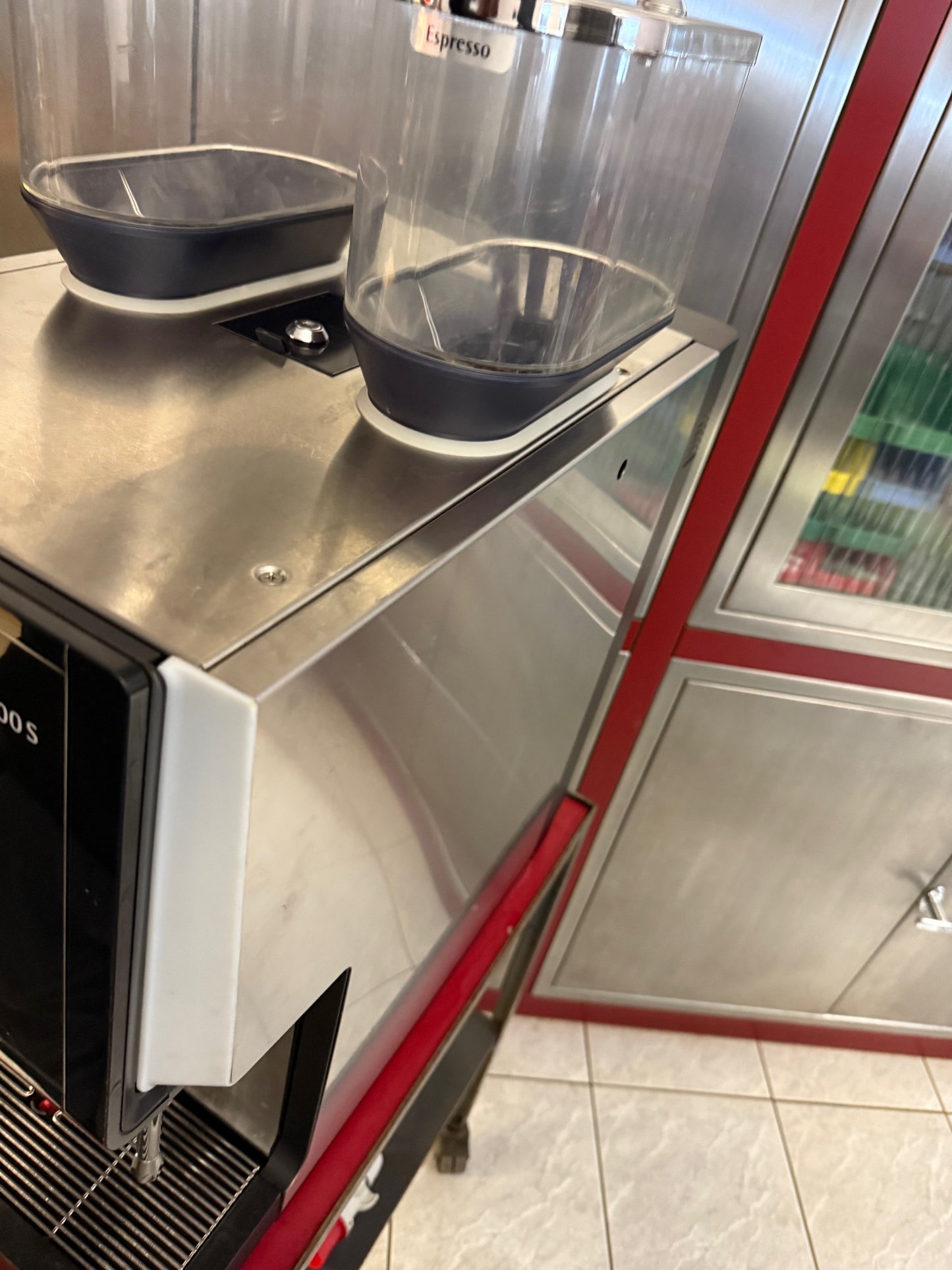 WMF 5000S Kaffee-Vollautomat DynamicMilk, Service NEU