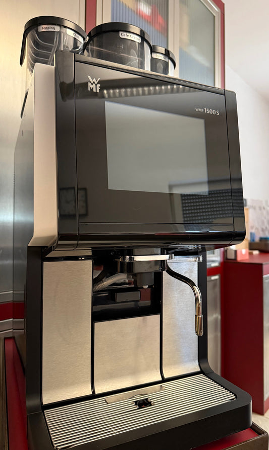 WMF 1500S Kaffee-Vollautomat Topping, Choc, Service NEU MwSt.